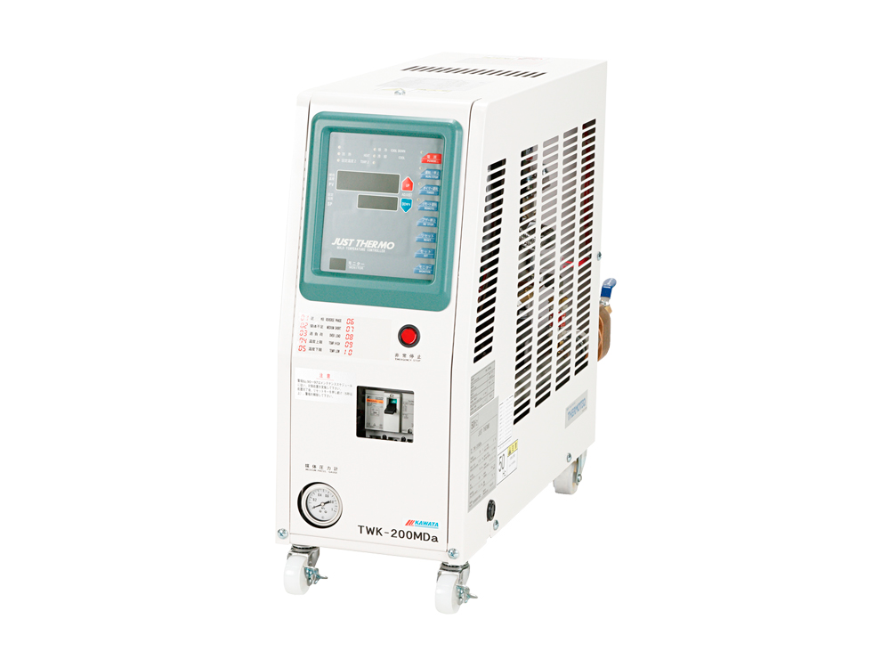 金型温度調節機